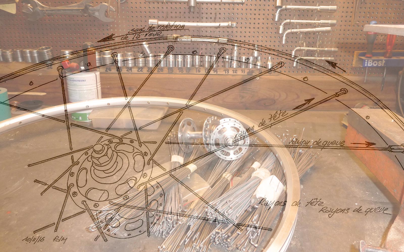 Clé à Rayons Pour Roue Moto - 8 Embouts Interchangeables (5.4mm à 6.8mm) - Acier Traité - Pour Ajuster Tension Et Voile