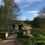 La vie de châteaux en Gravel Bike Bike Café