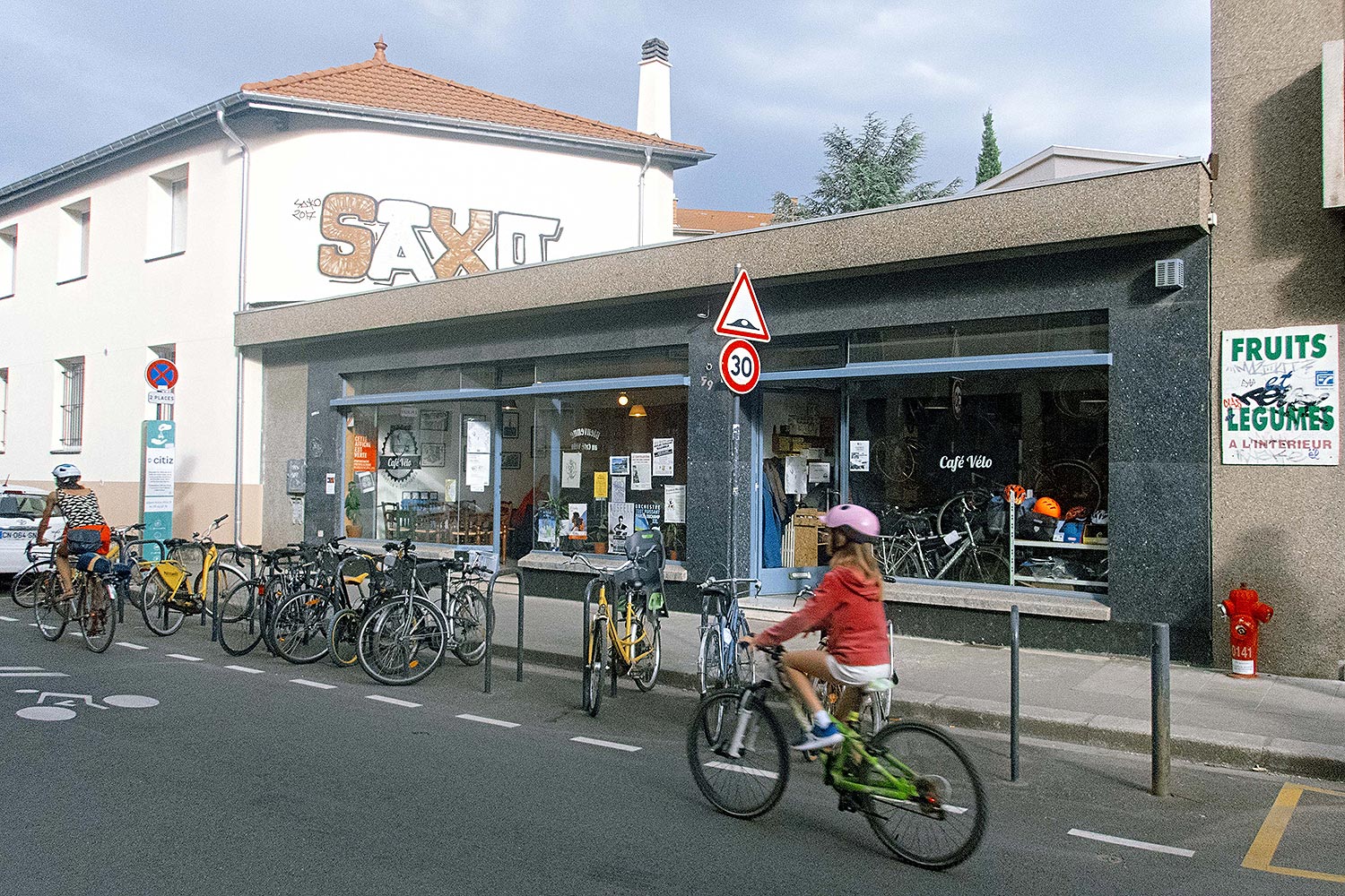 Un gilet en vélo : c'est la classe - Bike Café