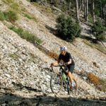 Embarquez dans un cargo avec Rapha Rapha Cargo