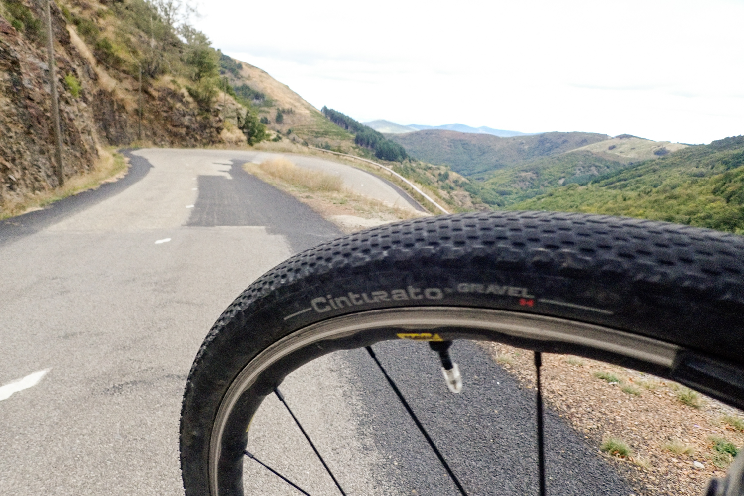 Pirelli Cinturato Gravel H Snaky road tyre tire cycling