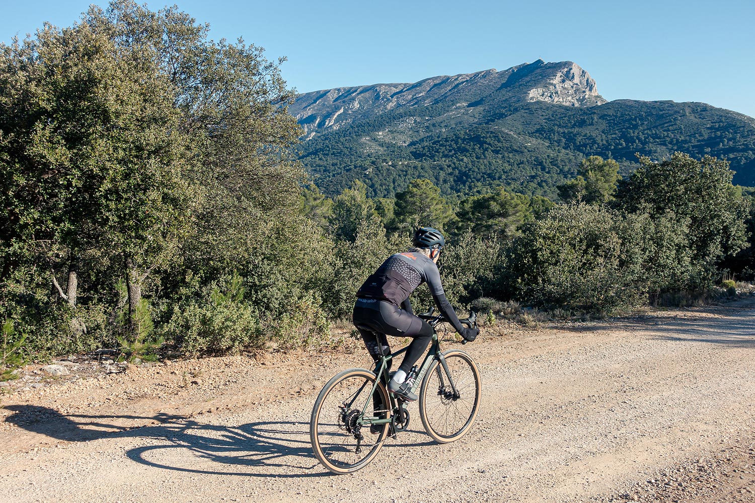 Triban GRVL 120 le prix qui rend le gravel accessible Bike Caf