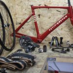 Petit-Breton, dans la pure tradition du vélo français Petit-Breton conçoit et fabrique des vélos en carbone sur mesure.