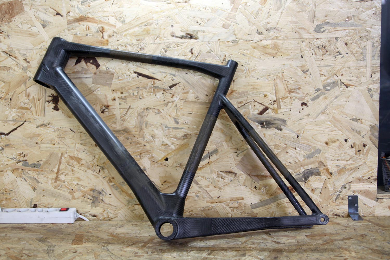 Petit-Breton conçoit et fabrique des vélos en carbone sur mesure.