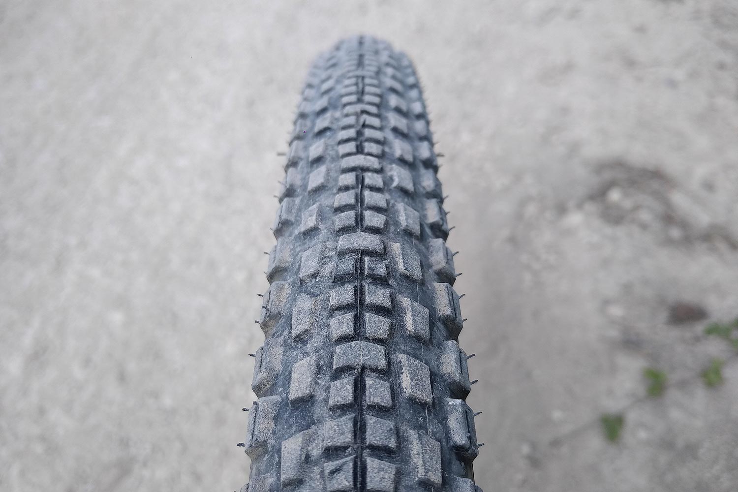 Test des pneus de gravel MITAS X-Road
