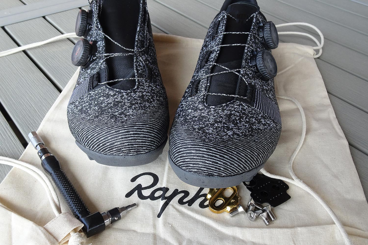 Test des chaussures gravel Rapha Explore Powerweave