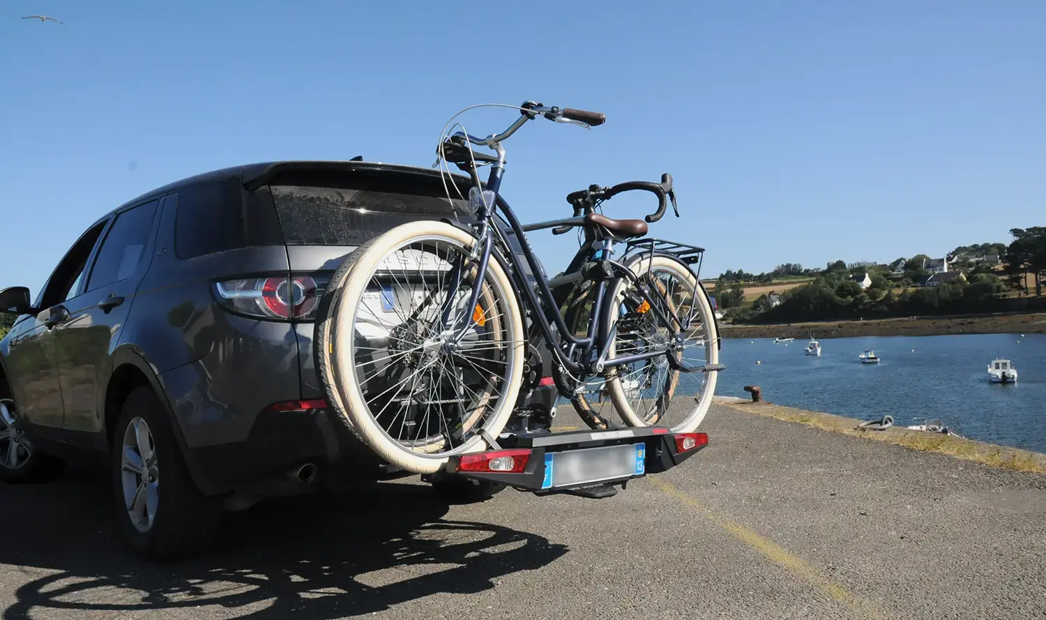 Porte-vélos Yakima FoldClick, le compagnon des vacances - Bike Café