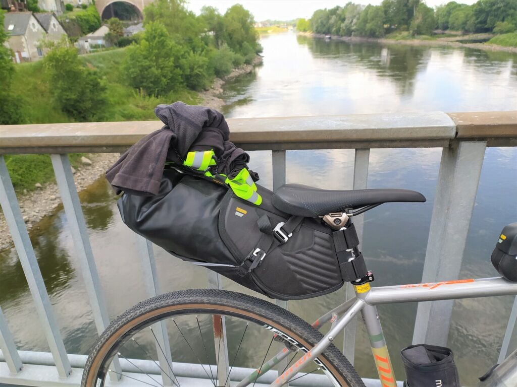 Riverside bikepacking Décathlon
