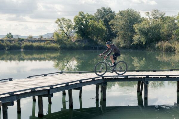 Test du E-Gravel Help d'Origine Cycles