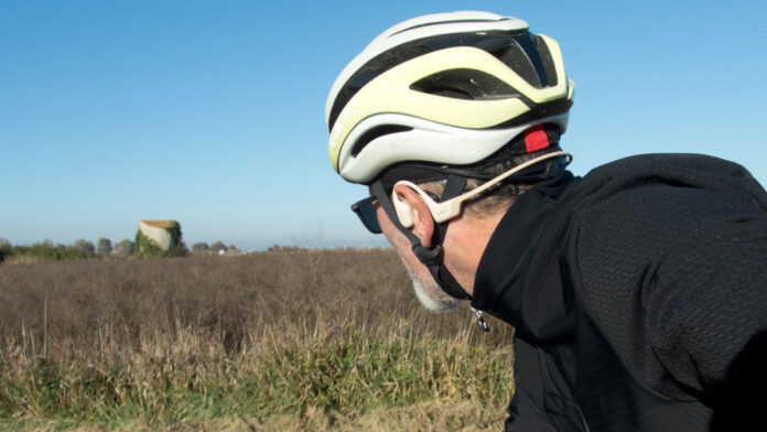 Shokz Openrun Pro casque à conduction osseuse bone conduction headphones