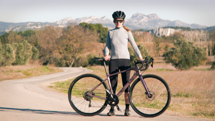 liv cycling endurance bike woman avail advanced 2 provence alpilles