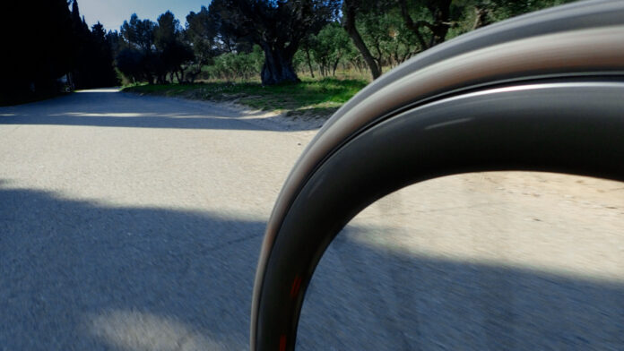 American Classic Torchbearer 700 X 32c endurance road cycling tyre tire