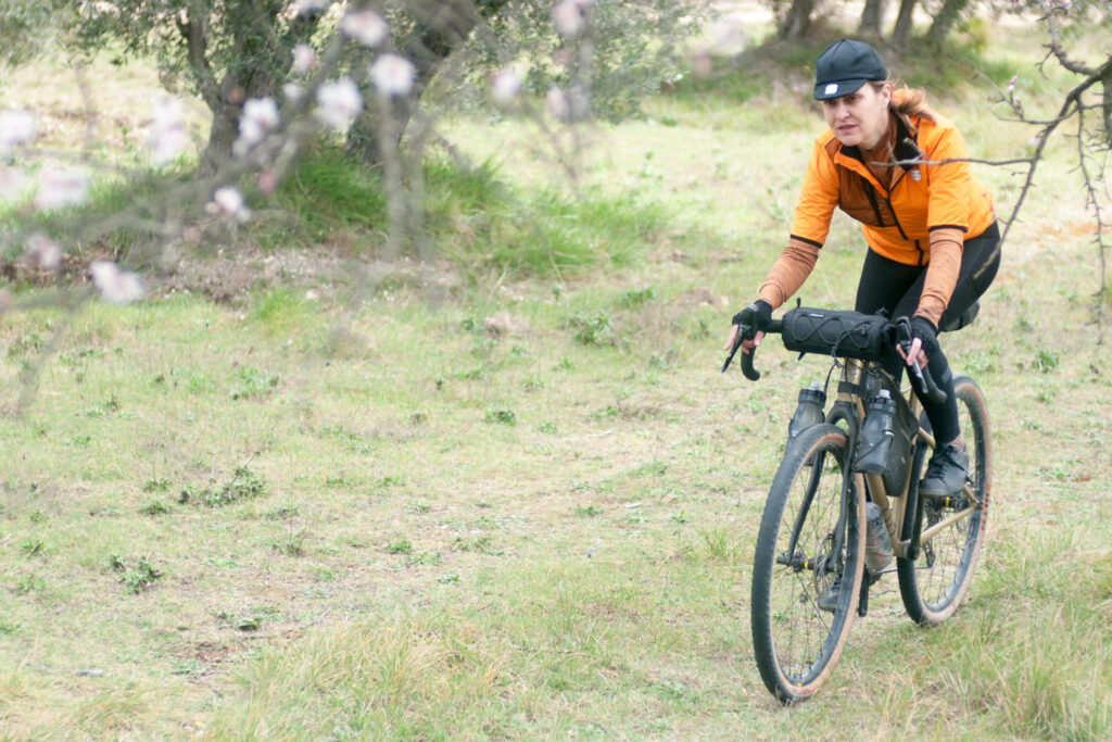Sportful cycling apparel women cycling adventure gravel Giara Supergiara