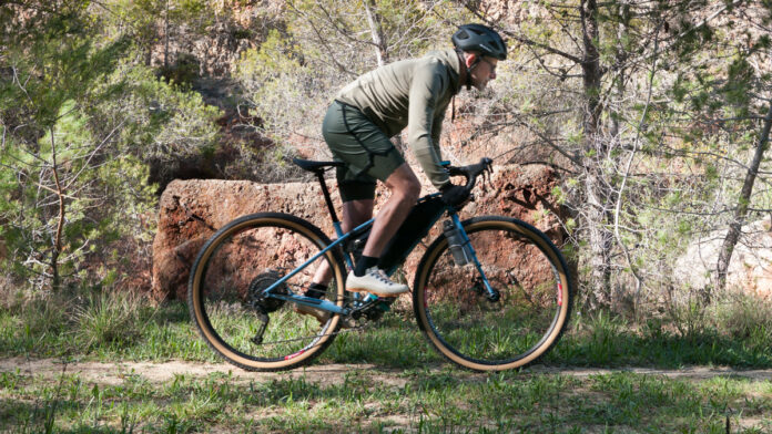 Café du Cycliste Outlands gravel shoes