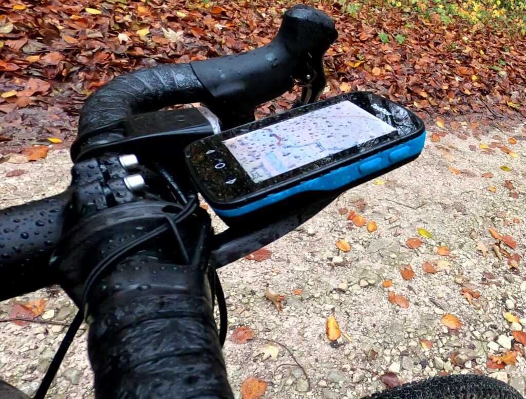 TwoNav Terra, GPS de Sports avec écran Large 3,7 Pouces pour Montagne,  randonnée, VTT, vélo avec Cartes incluses