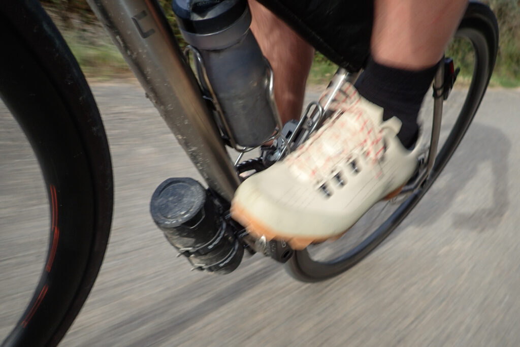 Café du Cycliste Outlands gravel shoes road cycling power transfer