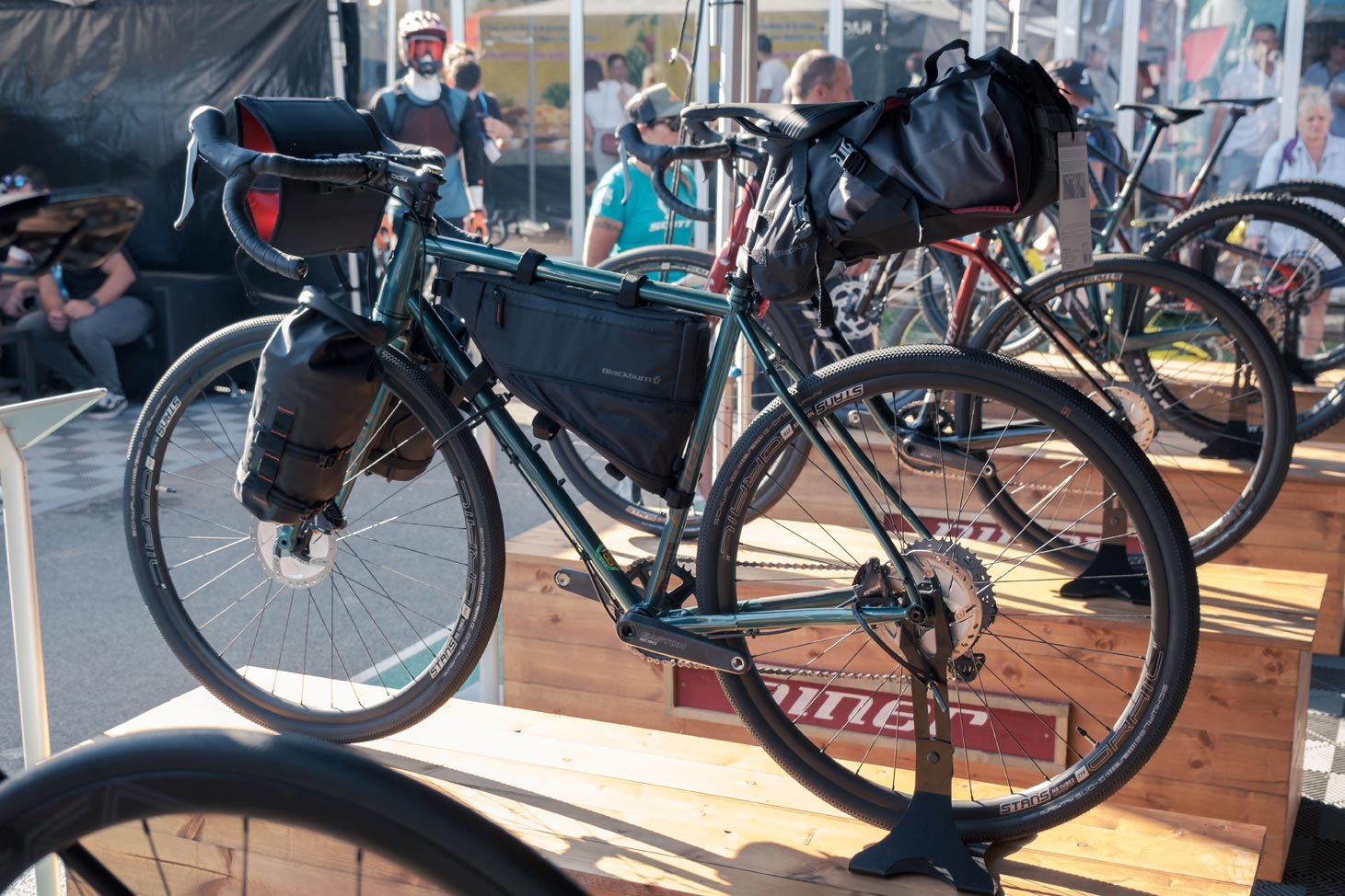 Le gravel apporte son sourire, à un marché du vélo morose - Bike Café