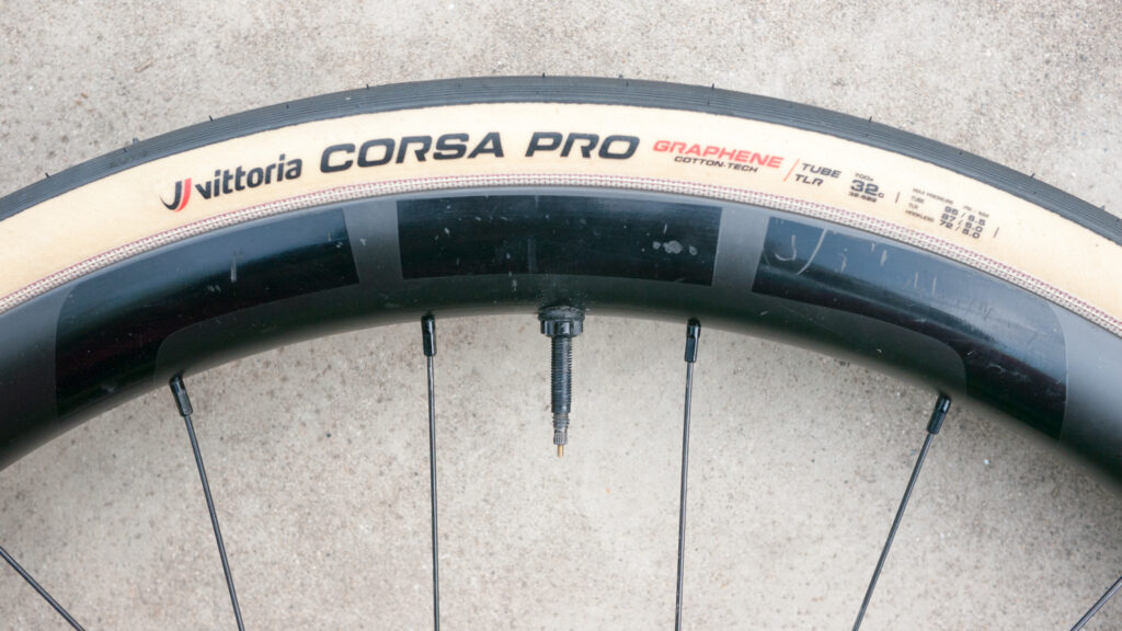 Vittoria Corsa Pro Tubeless coton road tyres 700 X 32