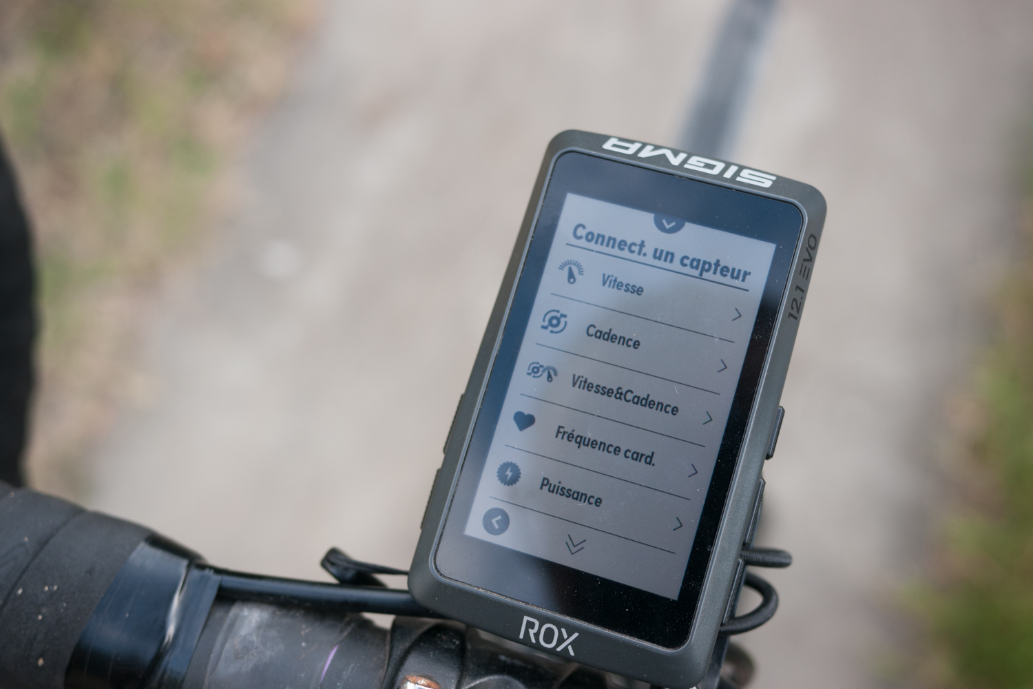 Sigma Sport Rox 12.1 Evo GPS Cycling computer device unit sensors screen