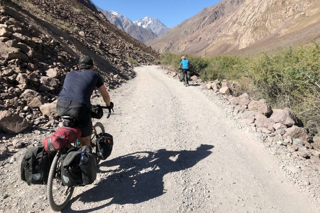 Partir rouler au Tadjikistan