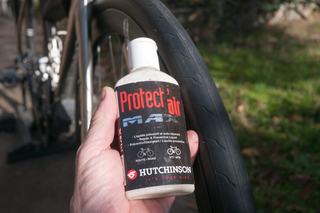 Hutchinson Challenger TLR 700 X 32 endurance road cycling tire tyre Protect'air Max sealant