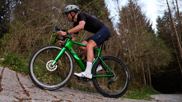 3T Bike Bergamo made in Italy road Bike Strada Italia allroads climbingd