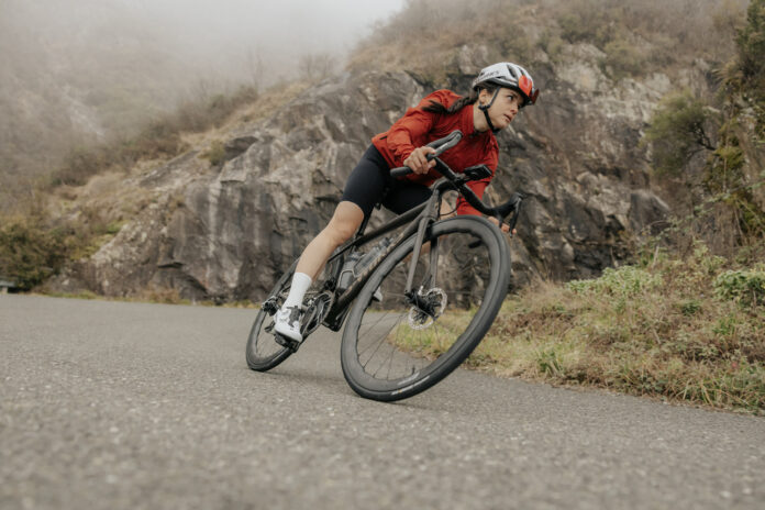 SRAM Red AXS transmission sans fils 12 vitesses haut de gamme route