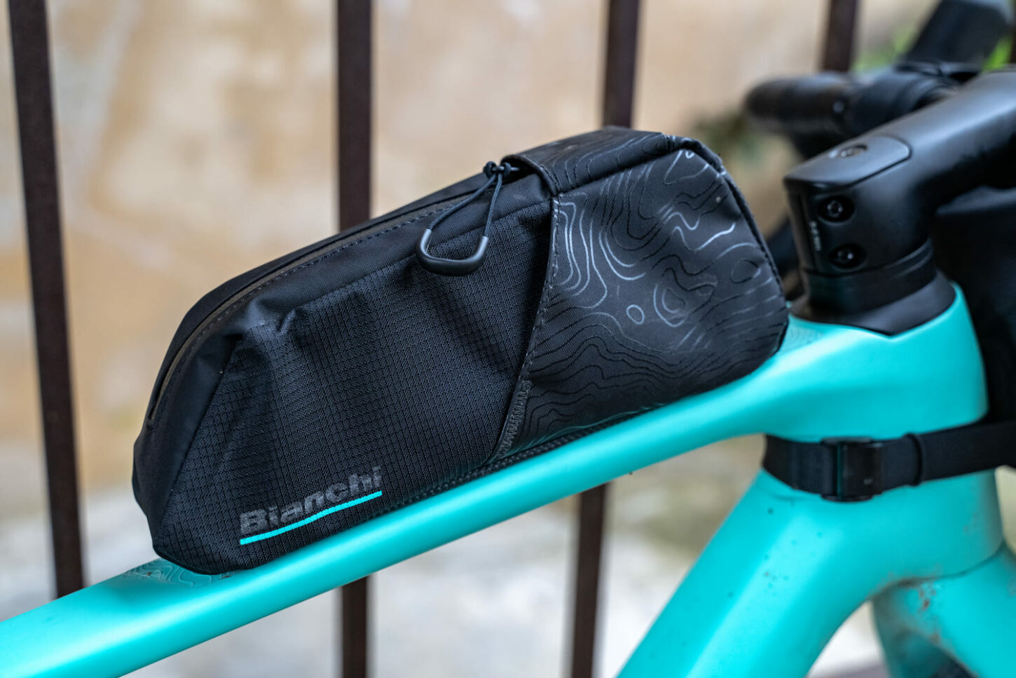 Bianchi Arcadex : le nouveau gravel taillé pour l'aventure et le ...