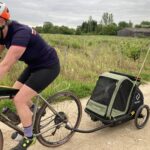La remorque Hamax Pluto, pour voyager à vélo avec son chien Remorque pour chien Hamax Pluto