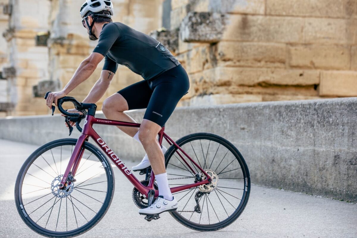 Origine Axxome GTS cadre carbone performance abordable pour la route