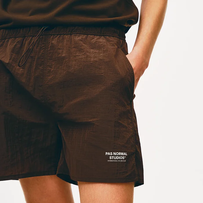 Short Pas Normal Studio