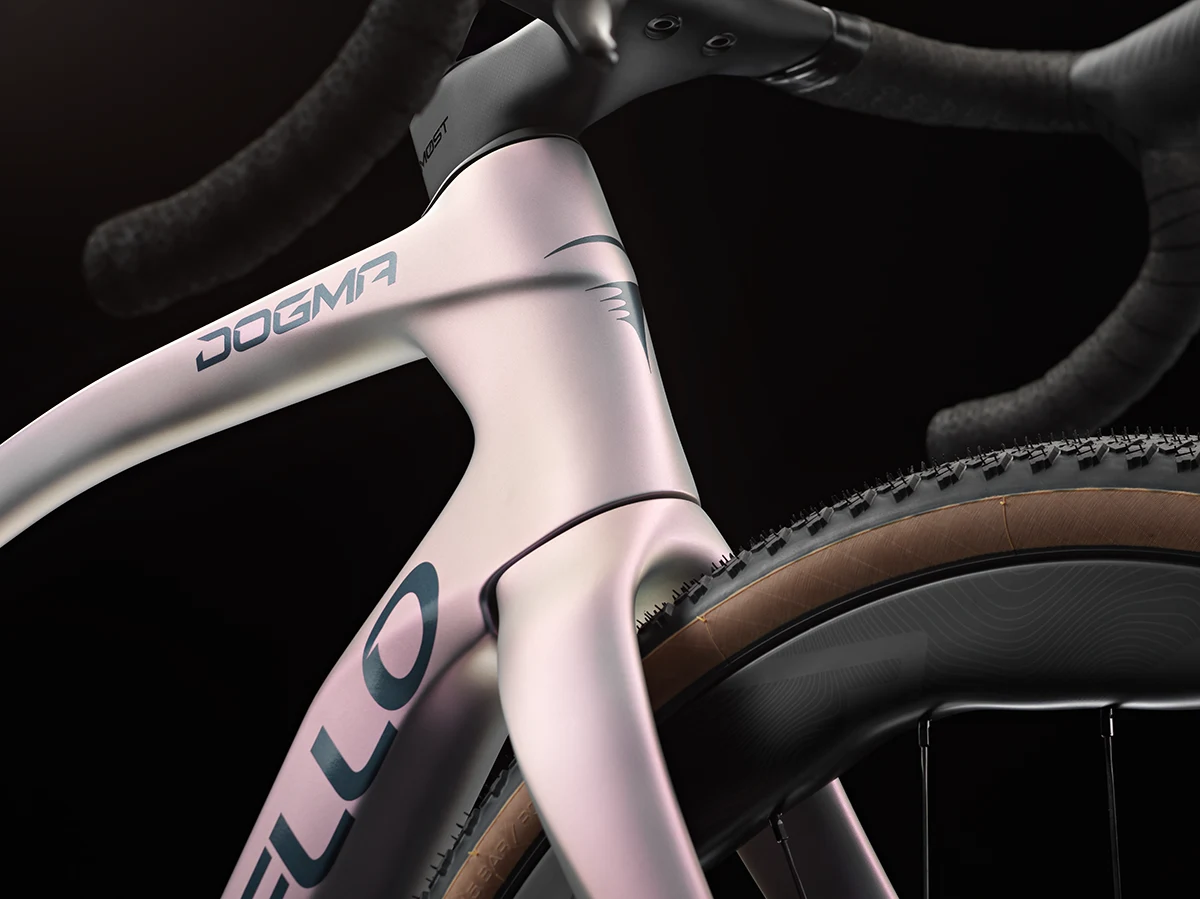 Nouveau Gravel Race Pinarello DOGMA GR - détail - Bike Café