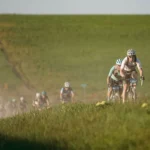 Le gilet d’hydratation : une nouvelle tendance en gravel Gilet d'hydratation