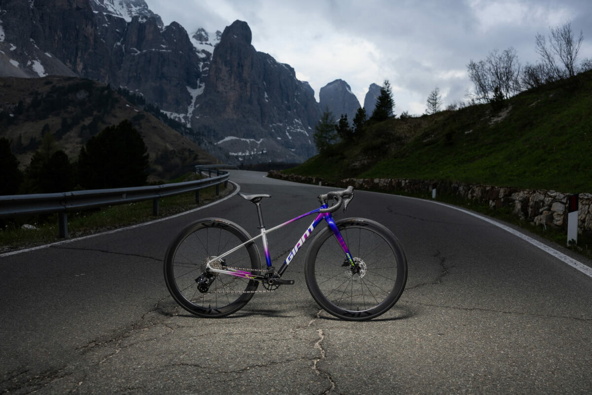 Vélo de route jeune garçon Giant Seek 1