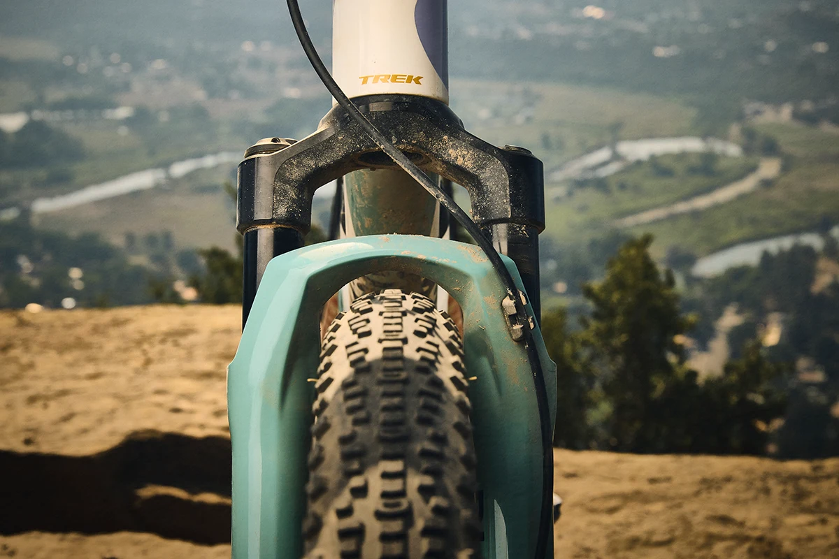 Trek CheckOUT SL dégagement de pneus jusqu'à 56 mm