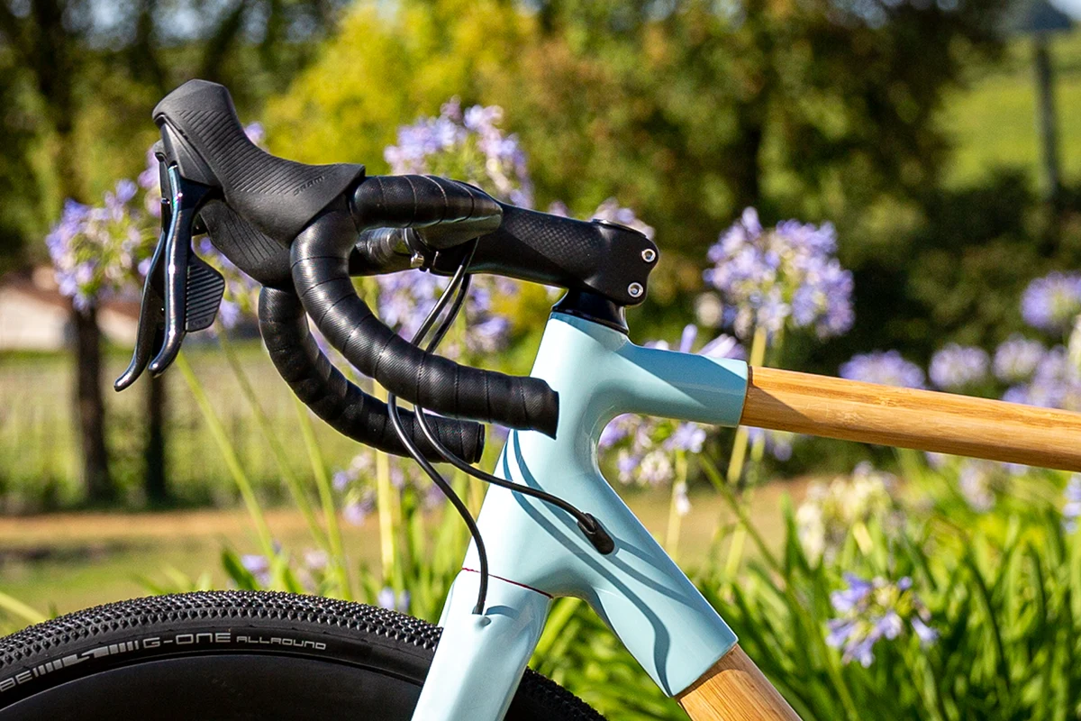 Hyboo Gravel assemblage carbone et bambou