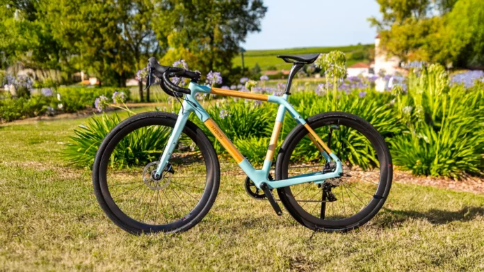 Hyboo Gravel - Banner 01 Hyboo gravel un gravel alliant bambou et carbone