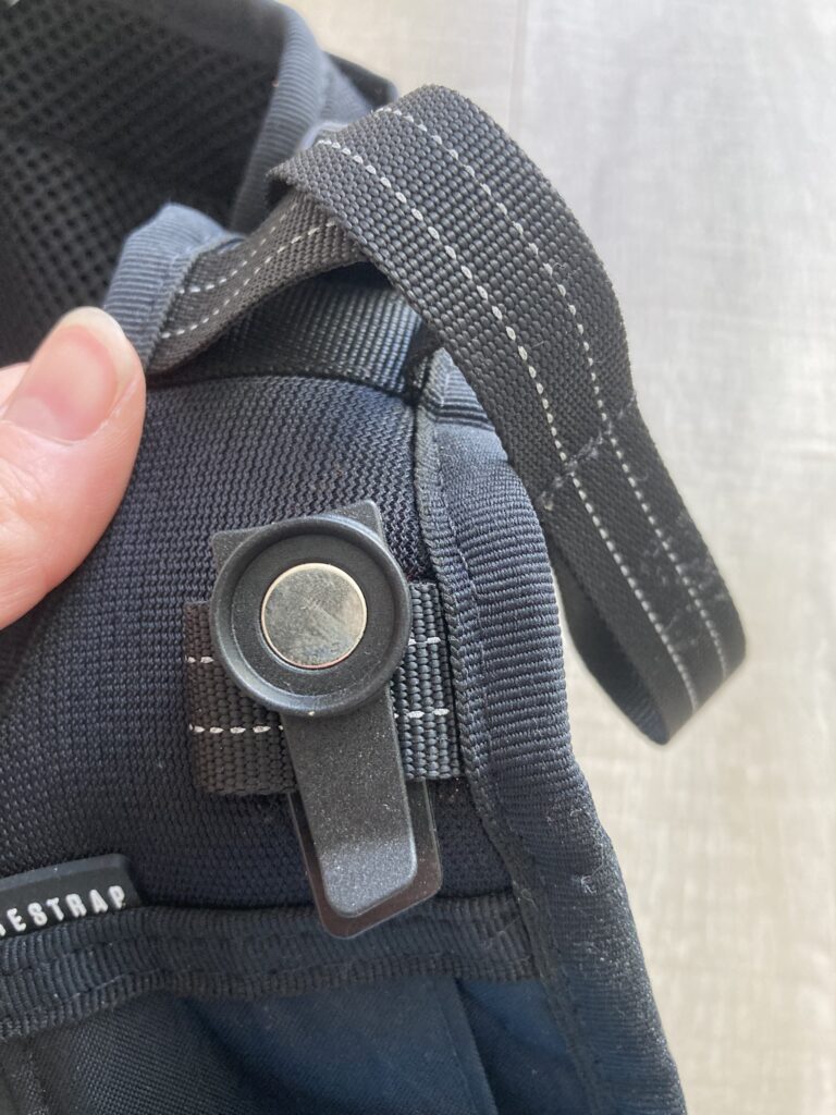 clip magnétique repositionnable