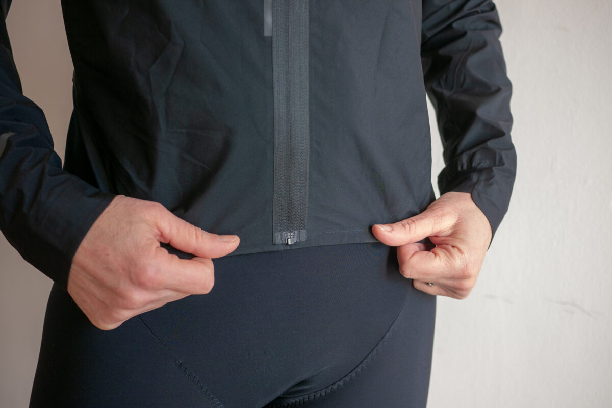 Gorewear winter women cycling kit jacket front cut