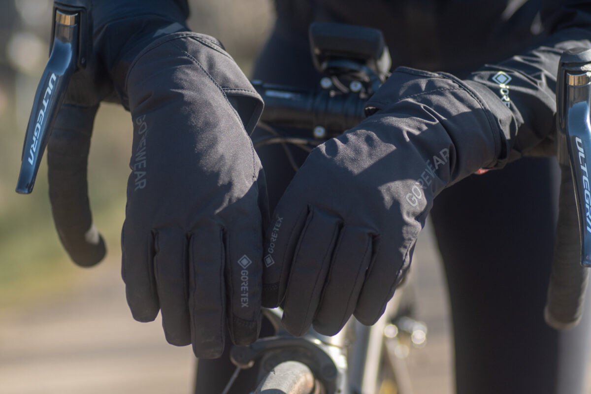 Gorewear winter women cycling kit gloves