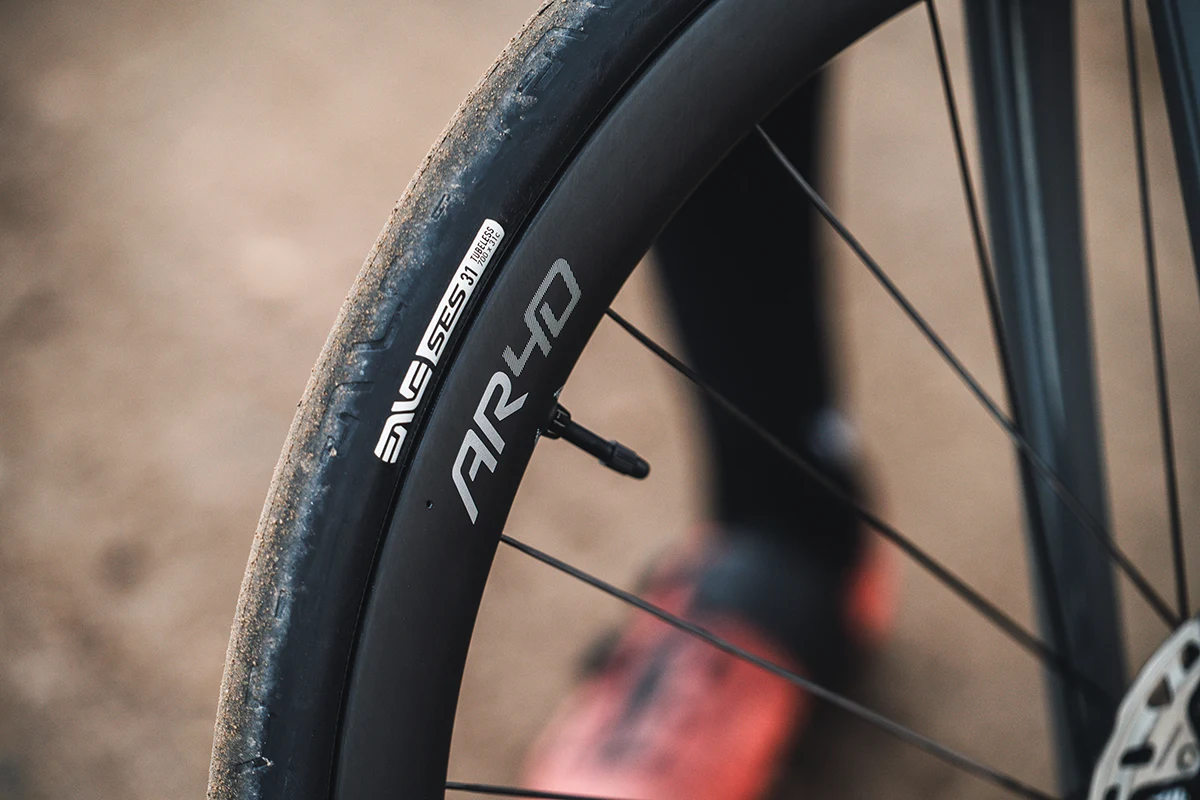 ENVE Foundation AR40