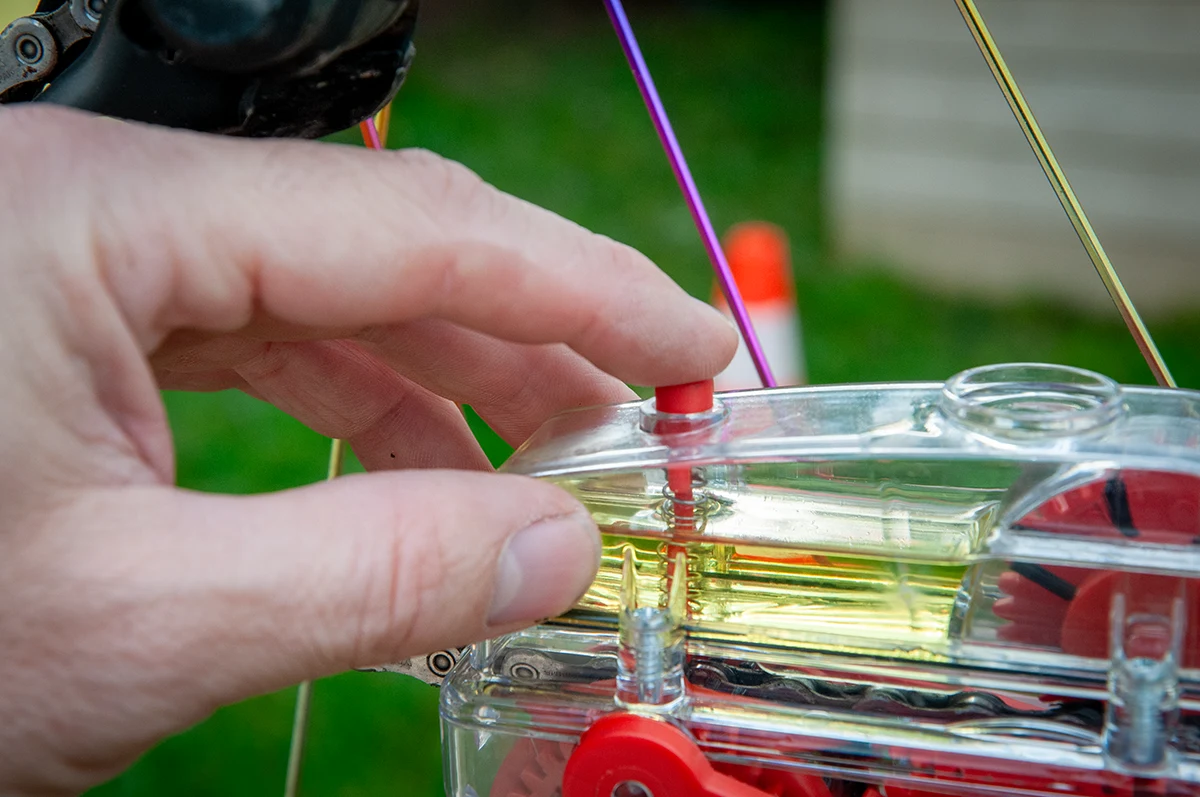 test de la Weldtite Chain Cleaning Machine