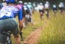 Le gravel race : de la pratique alternative à la naissance d’un circuit mondial Gravel Race