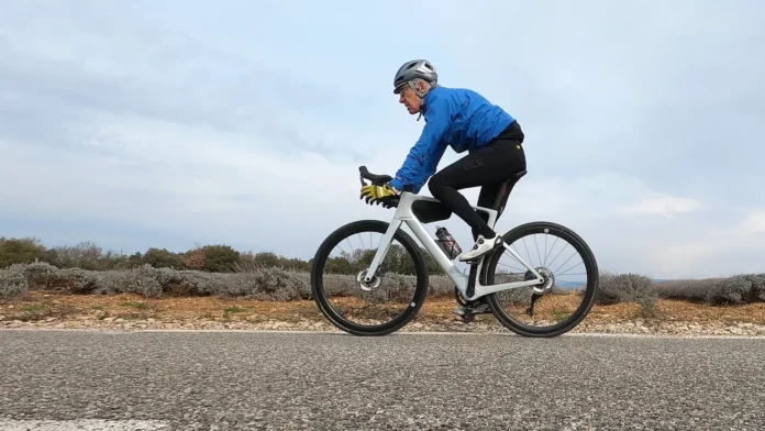Test du VAE route Scott Fastlane sur Bike Café