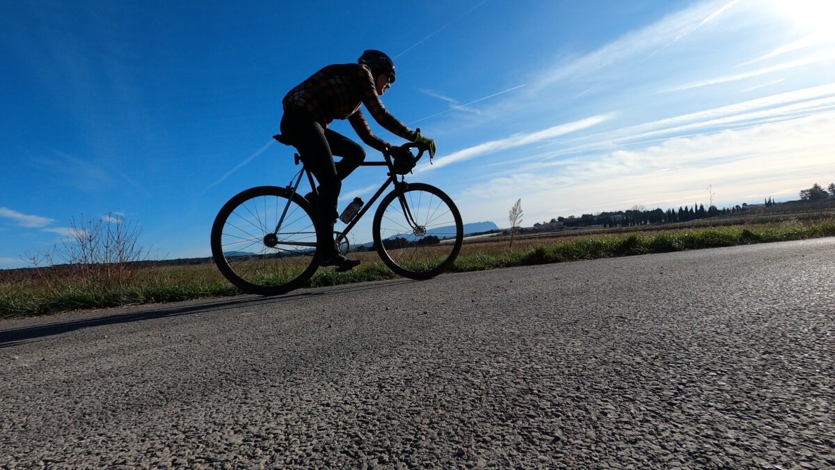 N'oubliez pas que vous êtes à vélo