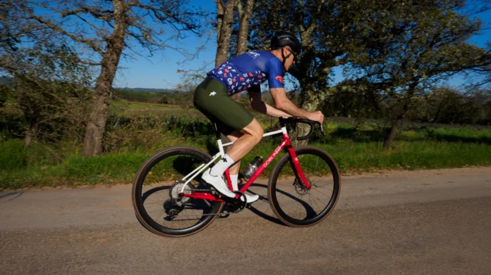 Goblin GB02 : un vélo en acier allroad et évolutif