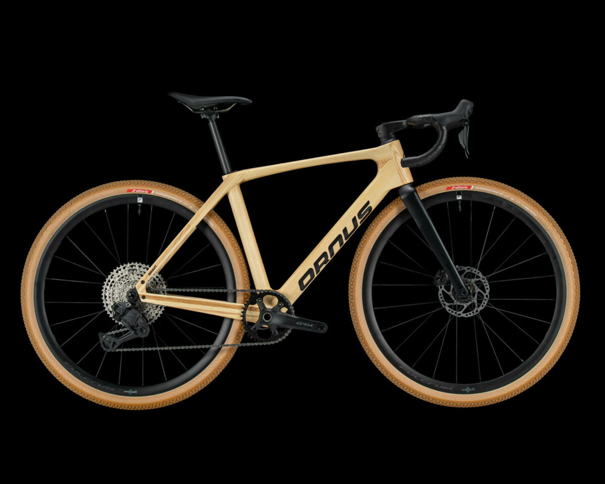 Vélos en bois