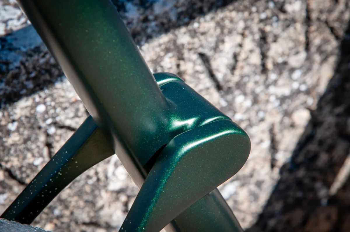 détail du BH iGravelX Carbon : le pivot