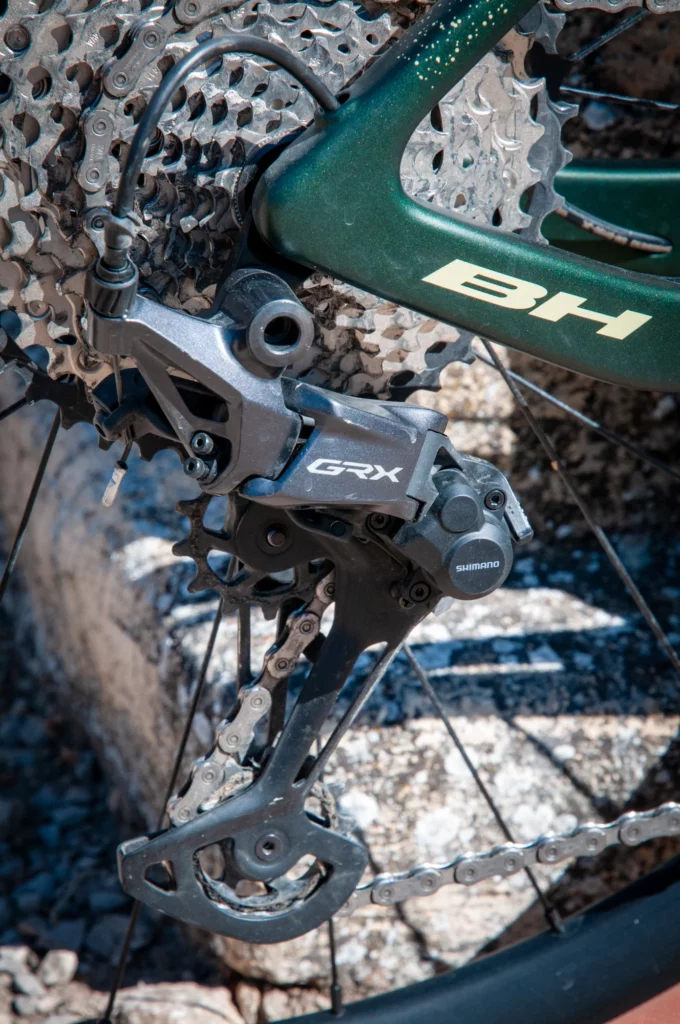 Dérailleur mécanique Shimano GRX RD-RX820