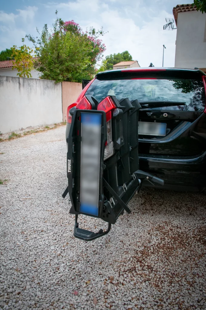 Installation et retrait du porte-vélos Thule Epos